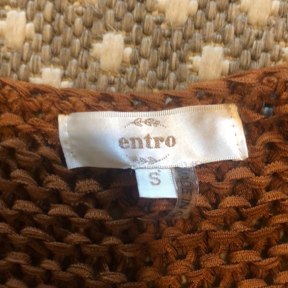 Fun fall sweater - Picture 2 of 3